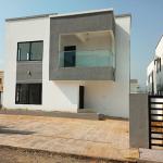 3 Bedroom Executive Houses